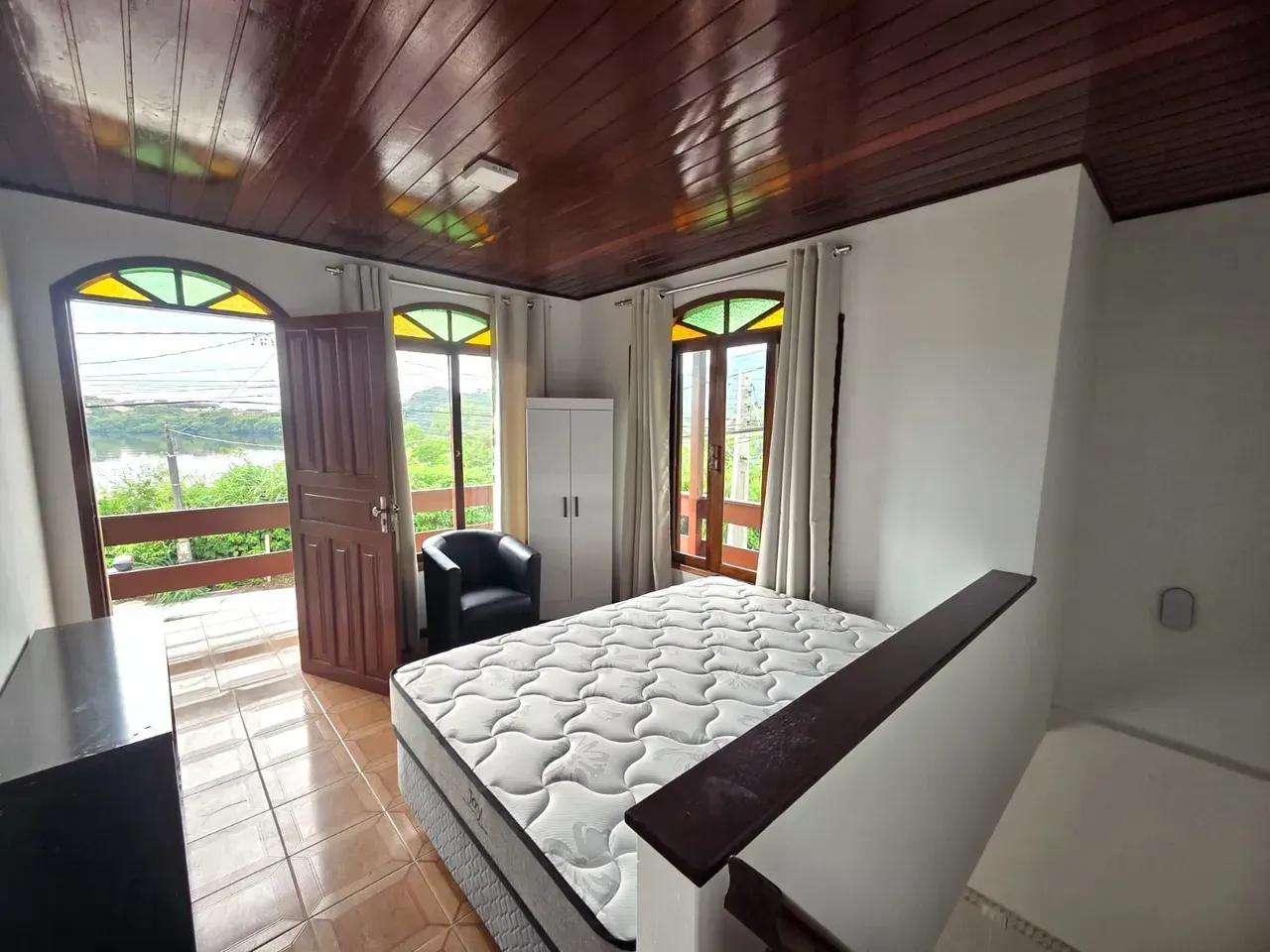 Furnished 1-bedroom apartment with parking space