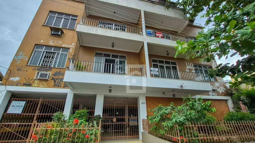 2-bedroom apartment with a balcony, 100 m² — photo 35