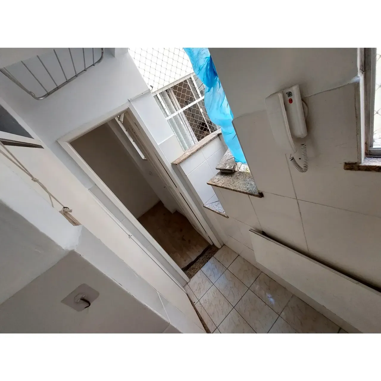 1-bedroom apartment with views of mountains and water — photo 5