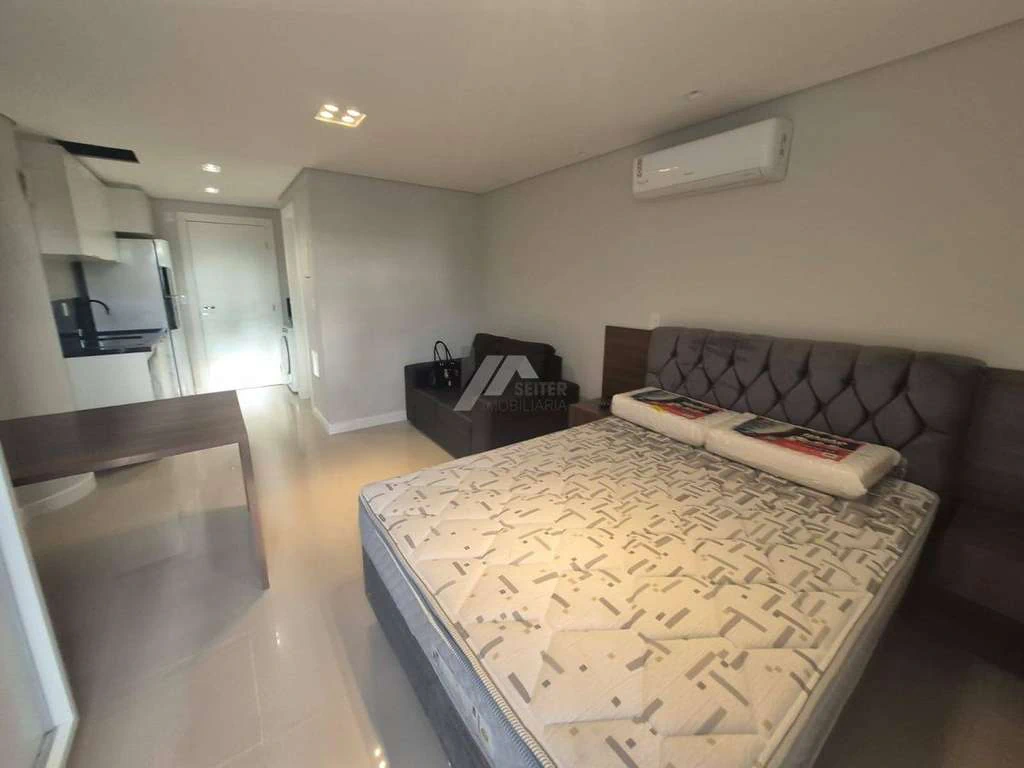 Apartamento mobiliado com 1 quarto e vista urbana — photo 2