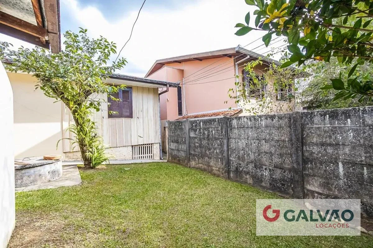 House with a separate kitchen and 5 bedrooms, 224 m² — photo 47