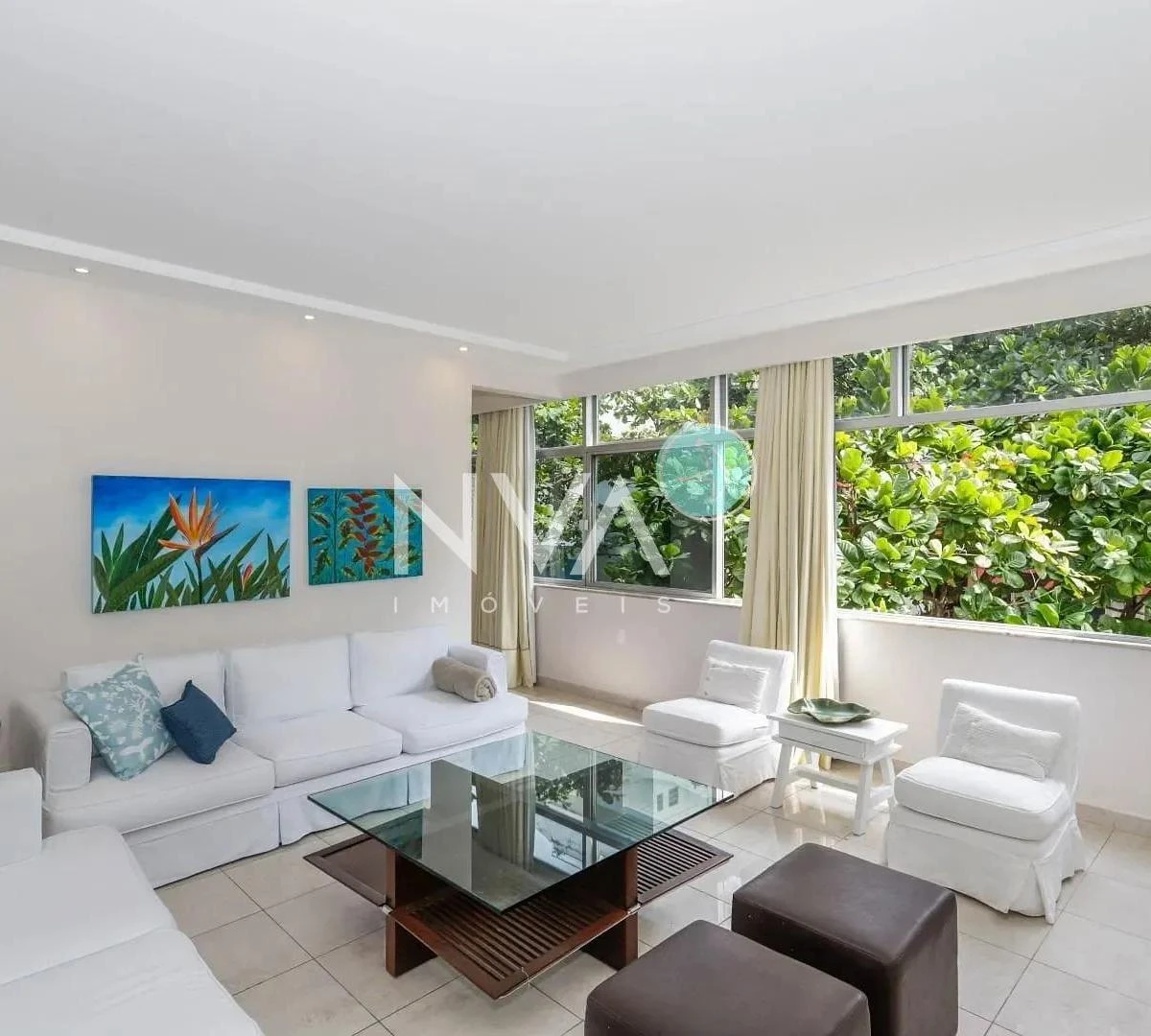 Furnished 140 m² apartment with 3 bedrooms and 1 parking