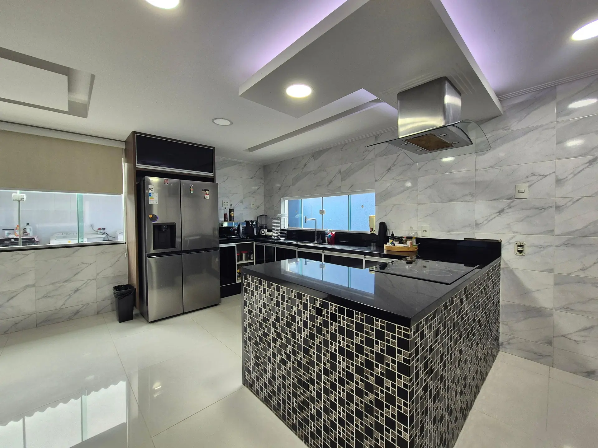 4 quartos e jacuzzi: casa de 318 m² — photo 12