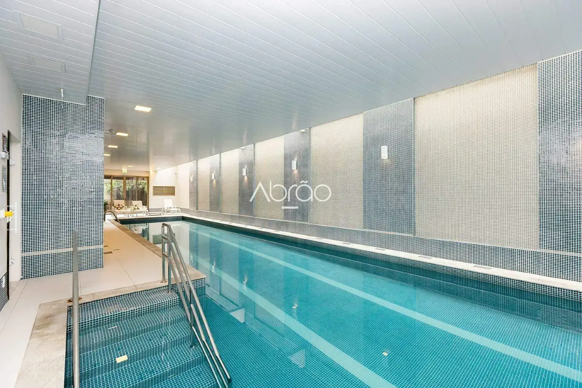 Apartamento mobiliado de 73 m² com 1 suíte e sacada — photo 26