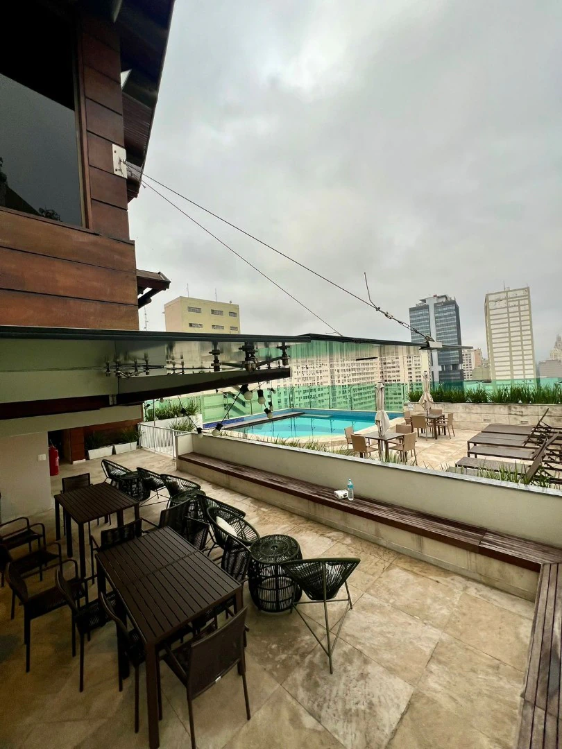 Furnished 30 m² studio with 1 bedroom and electric stove — photo 18
