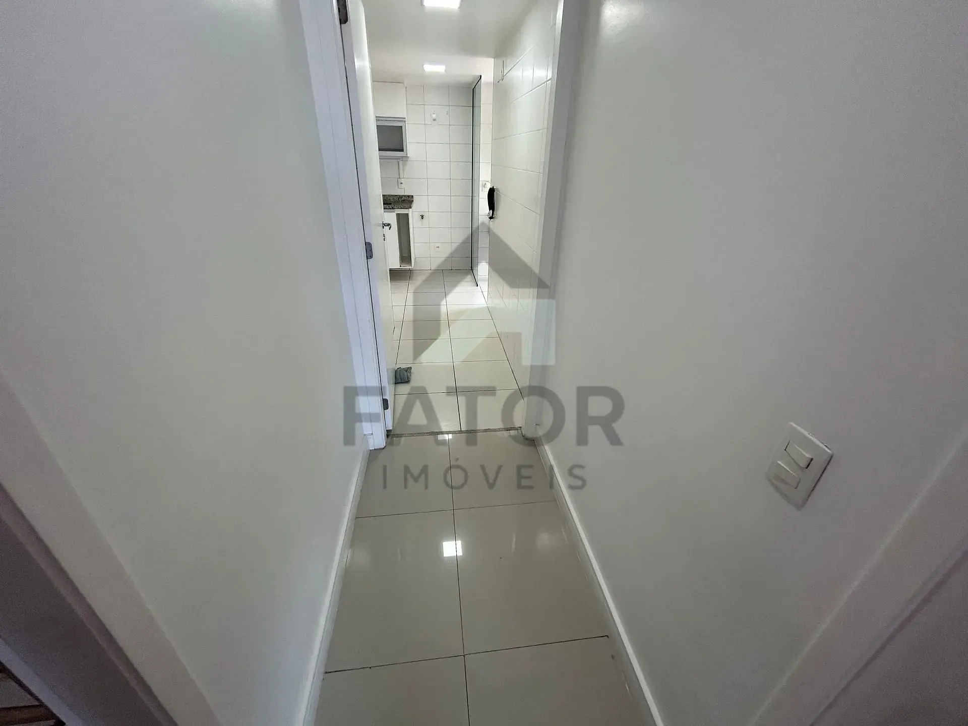 Rental apartment with 3 bedrooms, 3 baths and balcony — photo 10