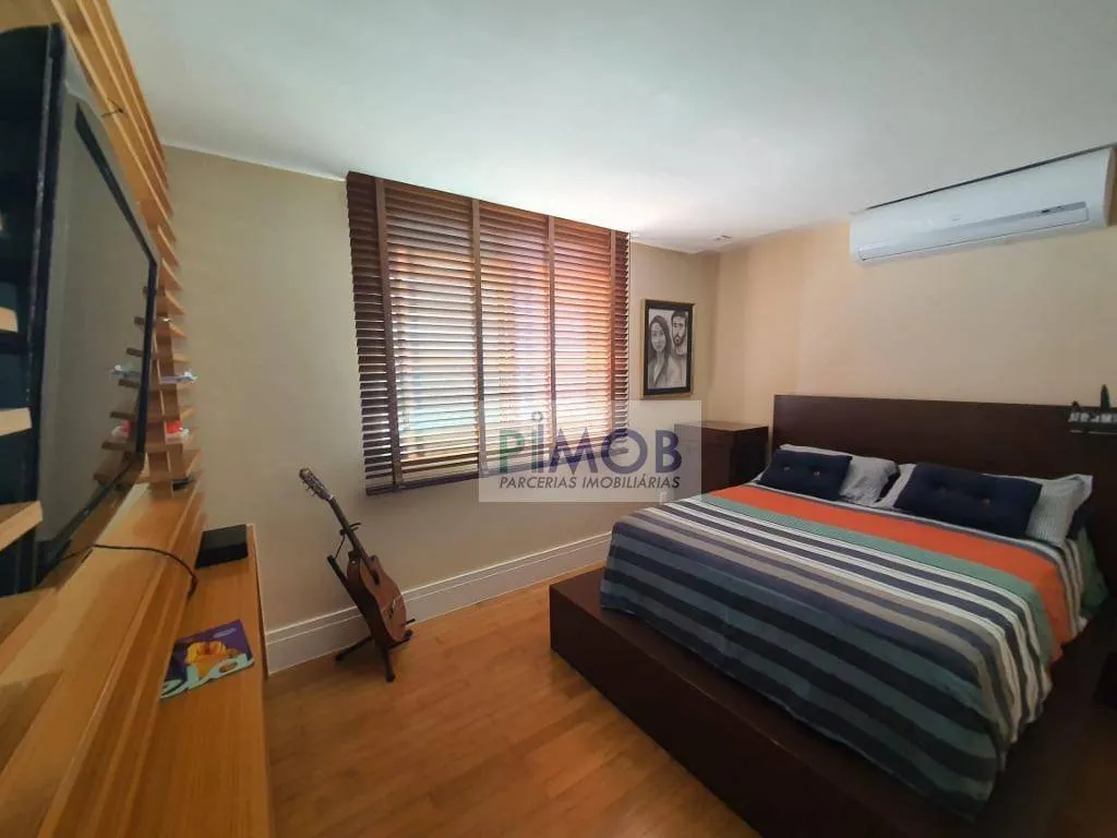 Furnished 260 m² apartment on the 23rd floor with 3 spots — photo 45