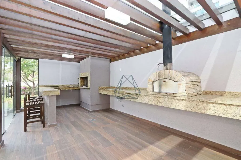 3-bedroom apartment with a private BBQ — photo 42
