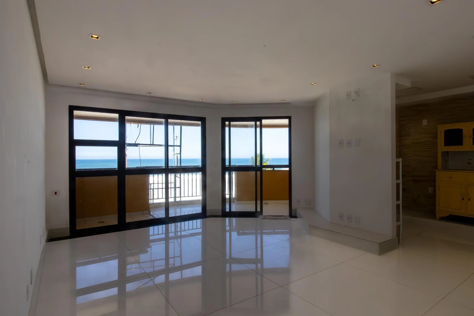 Apartamento, 105 m², com janelas do piso ao teto — photo 7