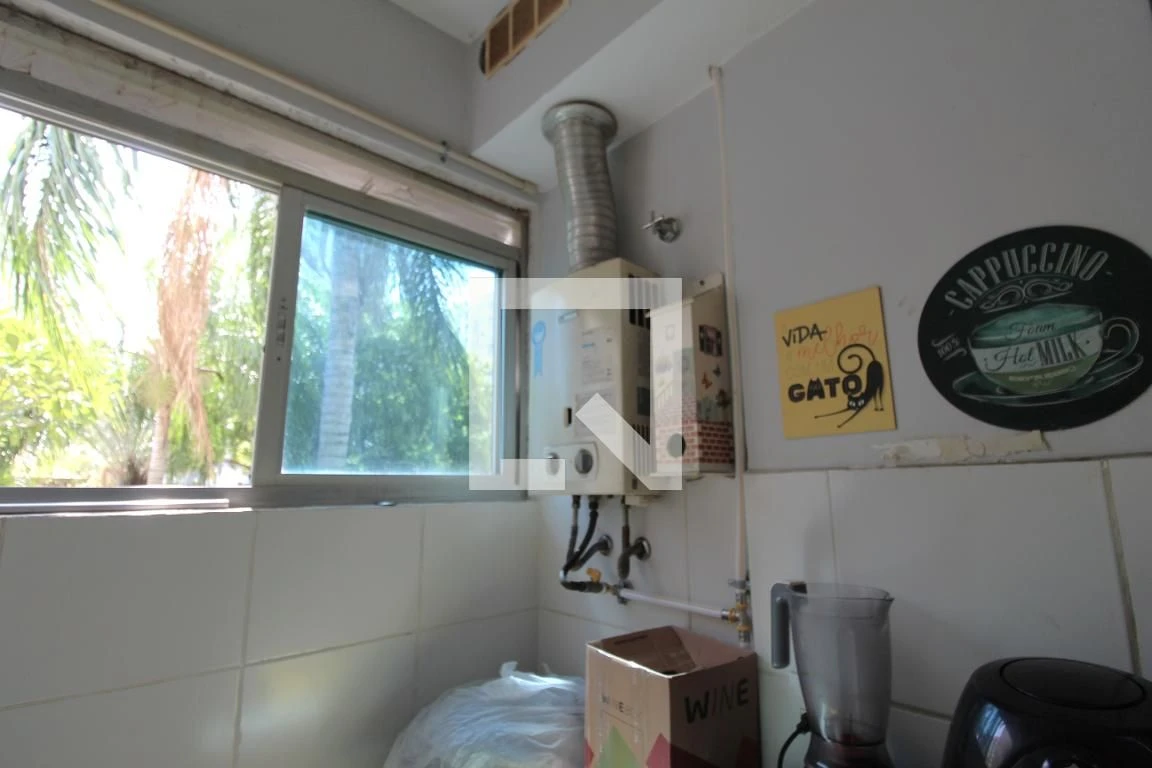 Apartamento mobiliado com 2 quartos e varanda — photo 22