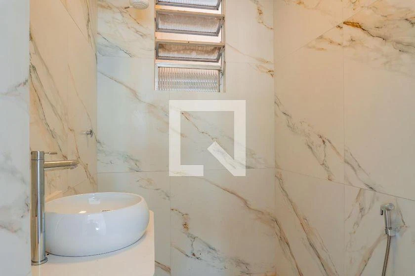 1-bedroom apartment with a separate kitchen, 40 m² — photo 10