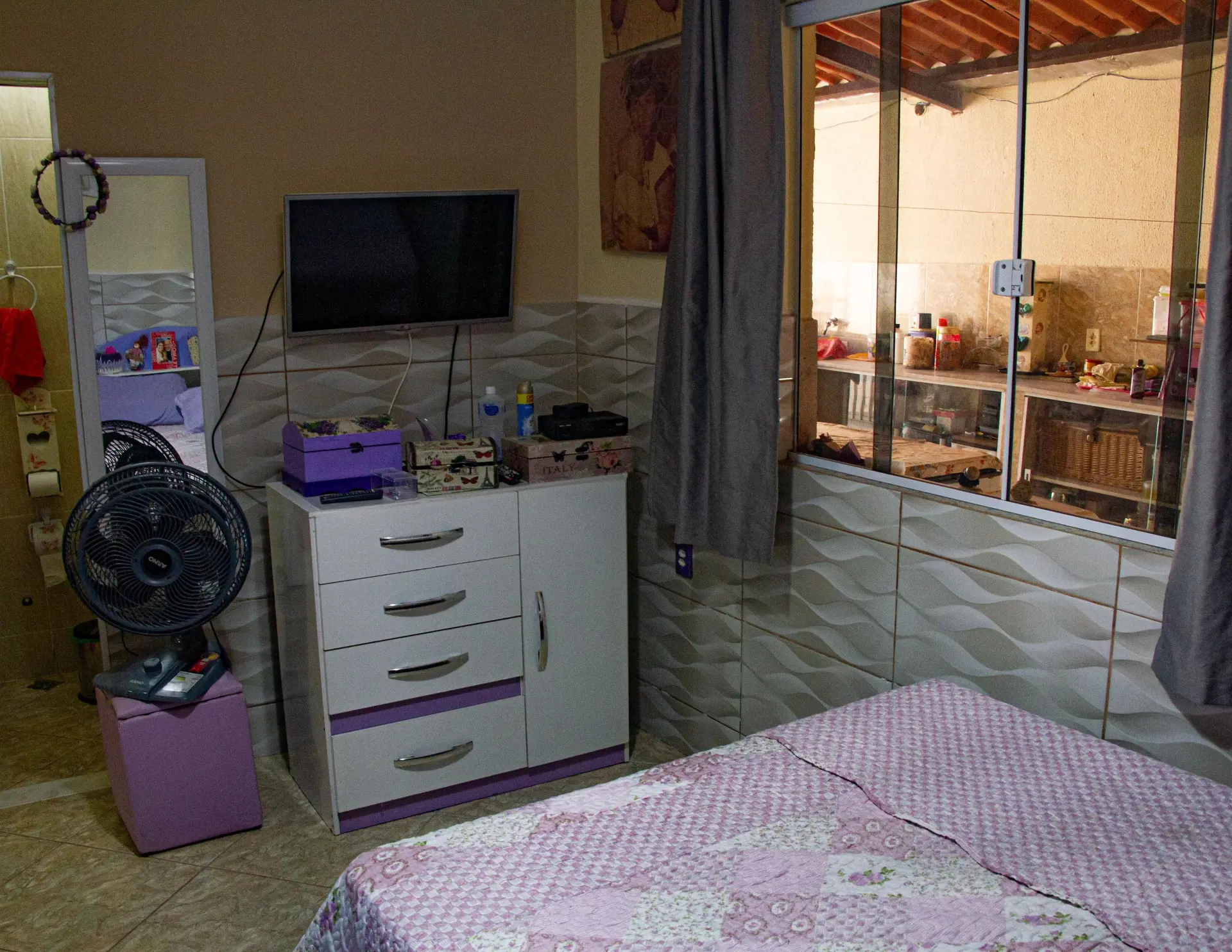 Casa mobiliada com 3 quartos, 5 banheiros e jardim — photo 35