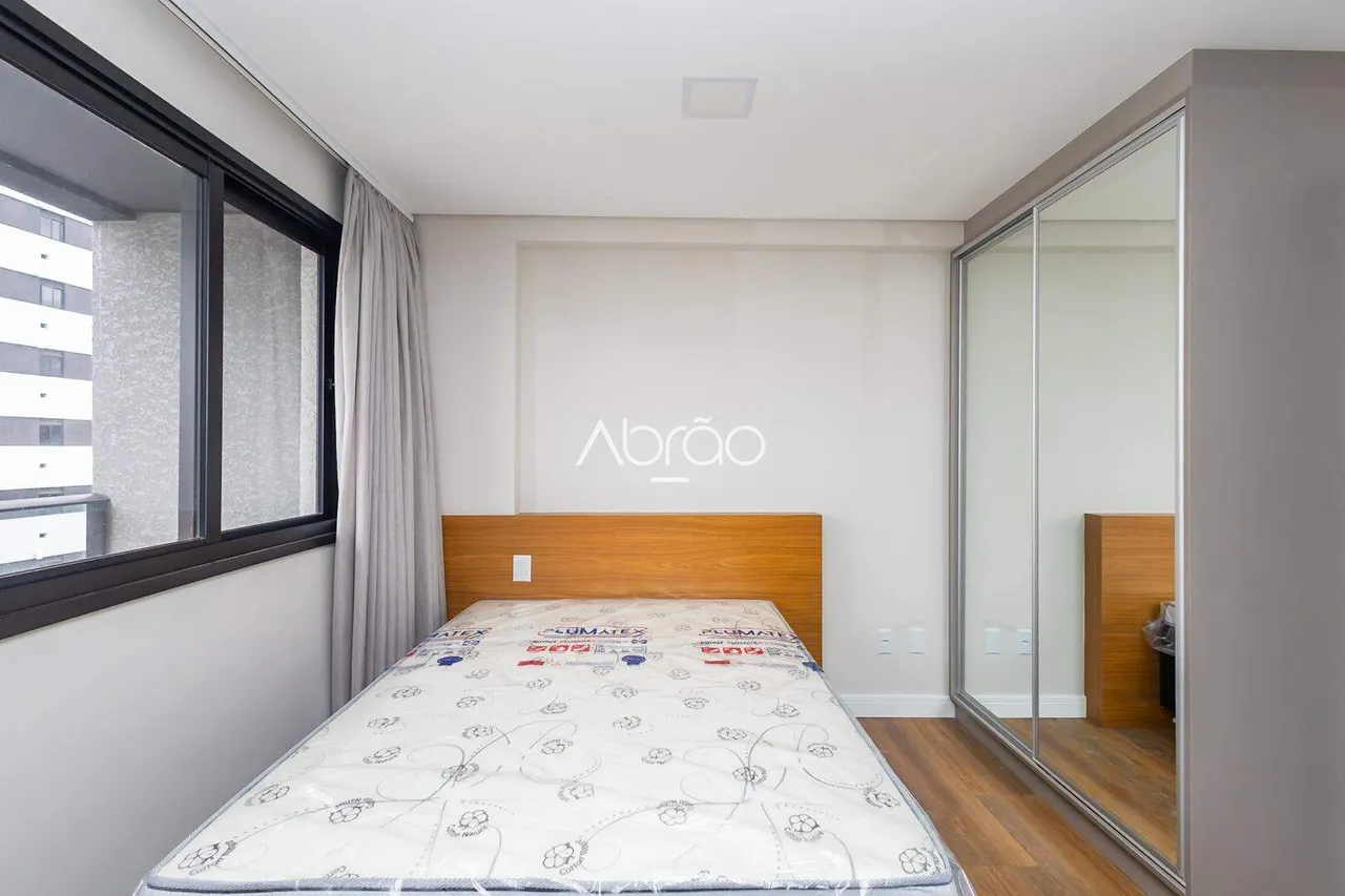 Furnished 29 m² studio with 1 bedroom and living space — photo 10