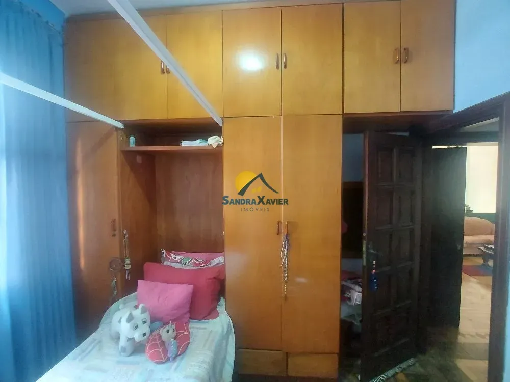 Furnished 700 m² house with 4 bedrooms and 2 en-suites — photo 57