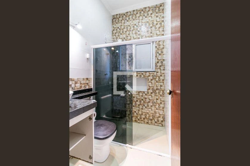 Casa para locação com 3 quartos, 2 banheiros e 1 vaga — photo 53