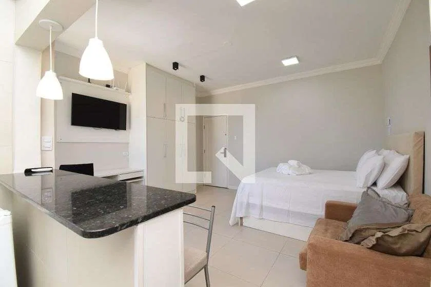 Furnished studio 25 m² with 1 bedroom and no parking — photo 7