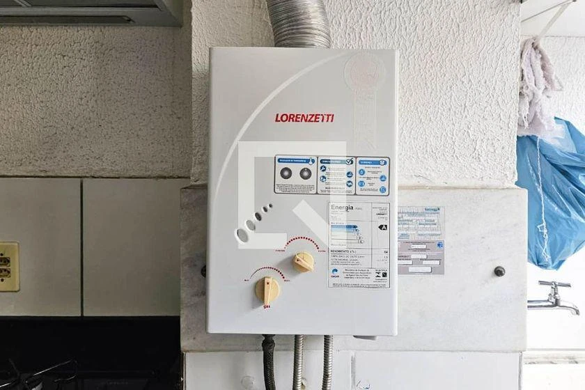2-bedroom apartment with a washing machine — photo 8