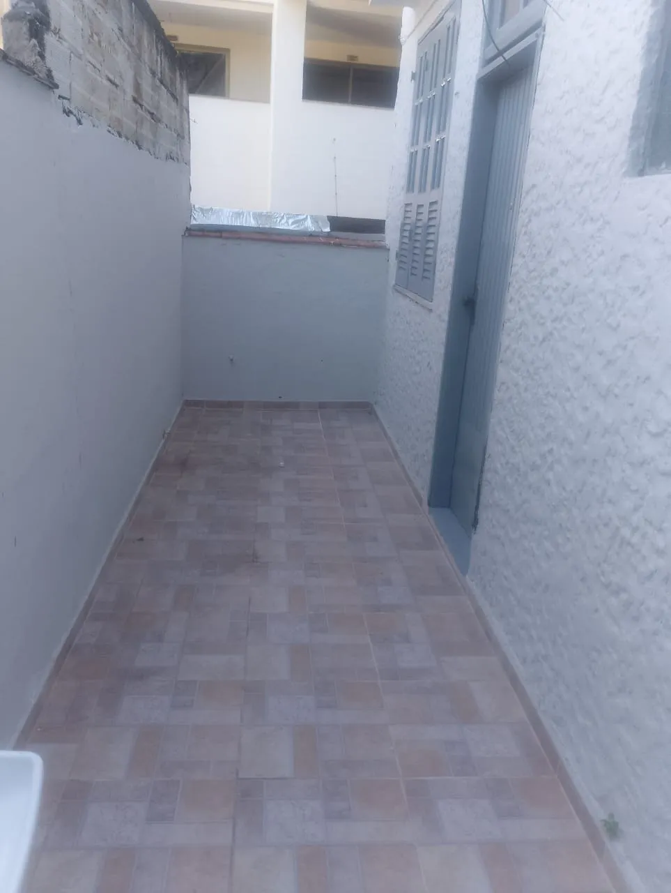 Casa sem mobília com 2 quartos e cozinha separada — photo 14