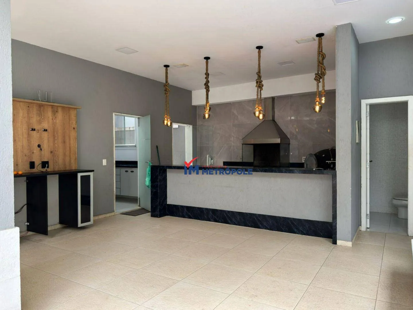5 quartos e janelas do piso ao teto: casa de 600 m² — photo 8