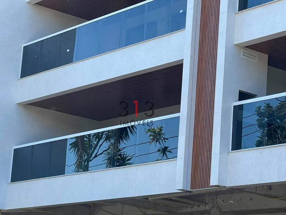 Furnished apartment with enclosed balcony and 106 m² — photo 10