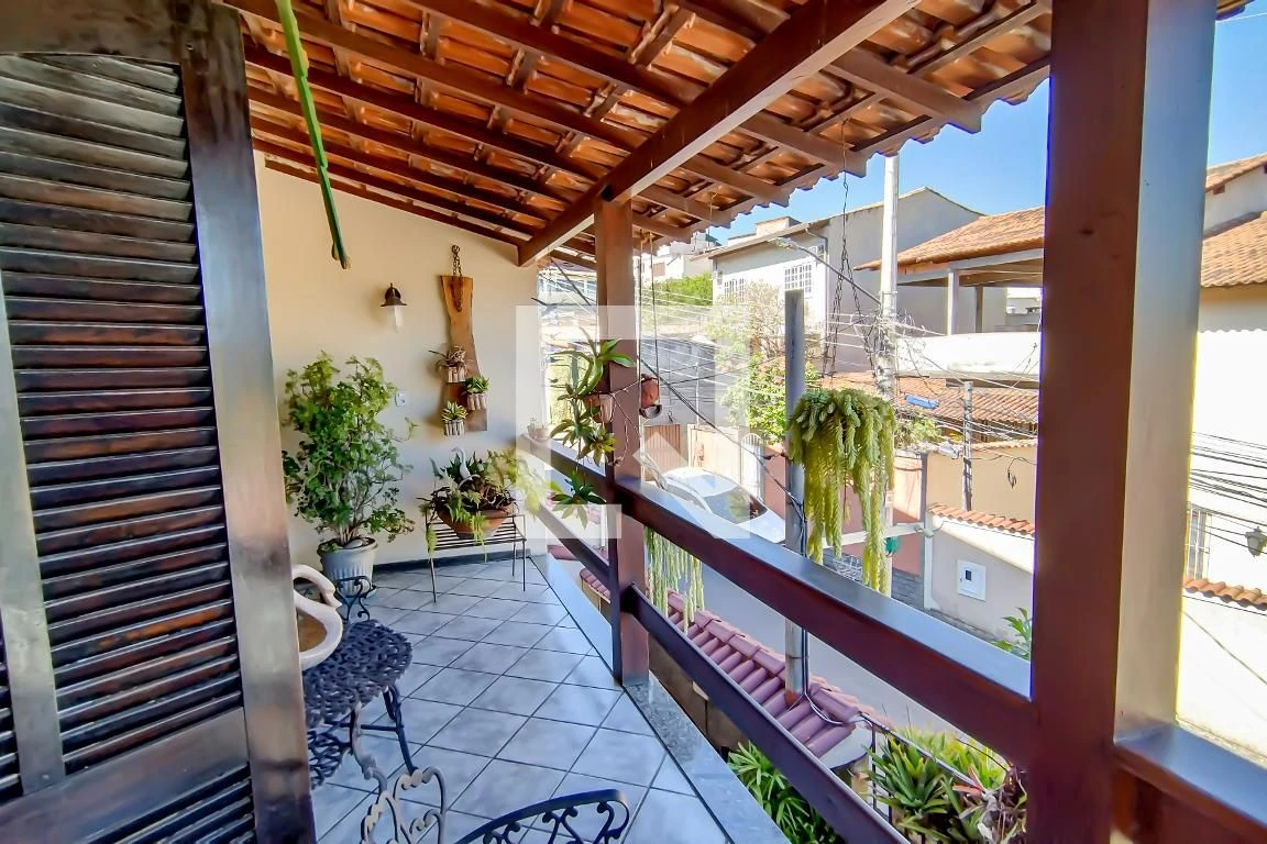 Furnished house with 4 bedrooms and private garden — photo 74