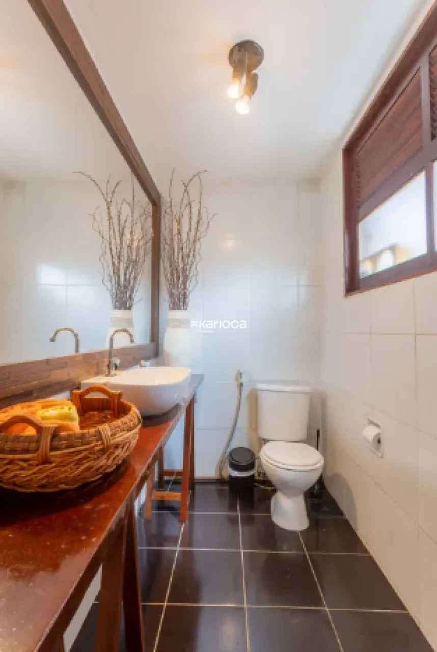 Furnished house with 5 bedrooms and a home office — photo 18