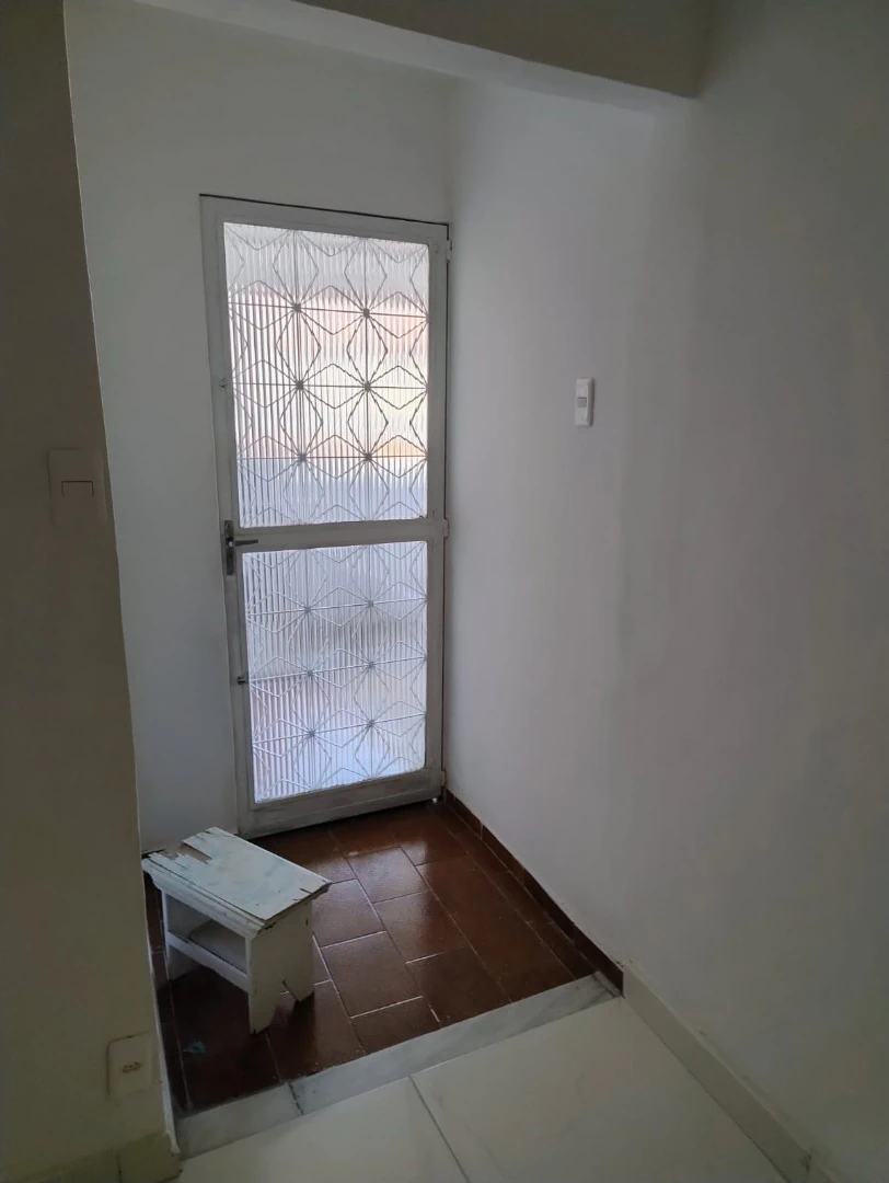 Unfurnished 1-bedroom house with terrace and 70 m² — photo 11