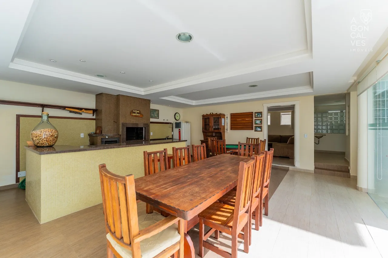 Furnished house with 4 bedrooms and 5 bathrooms — photo 5