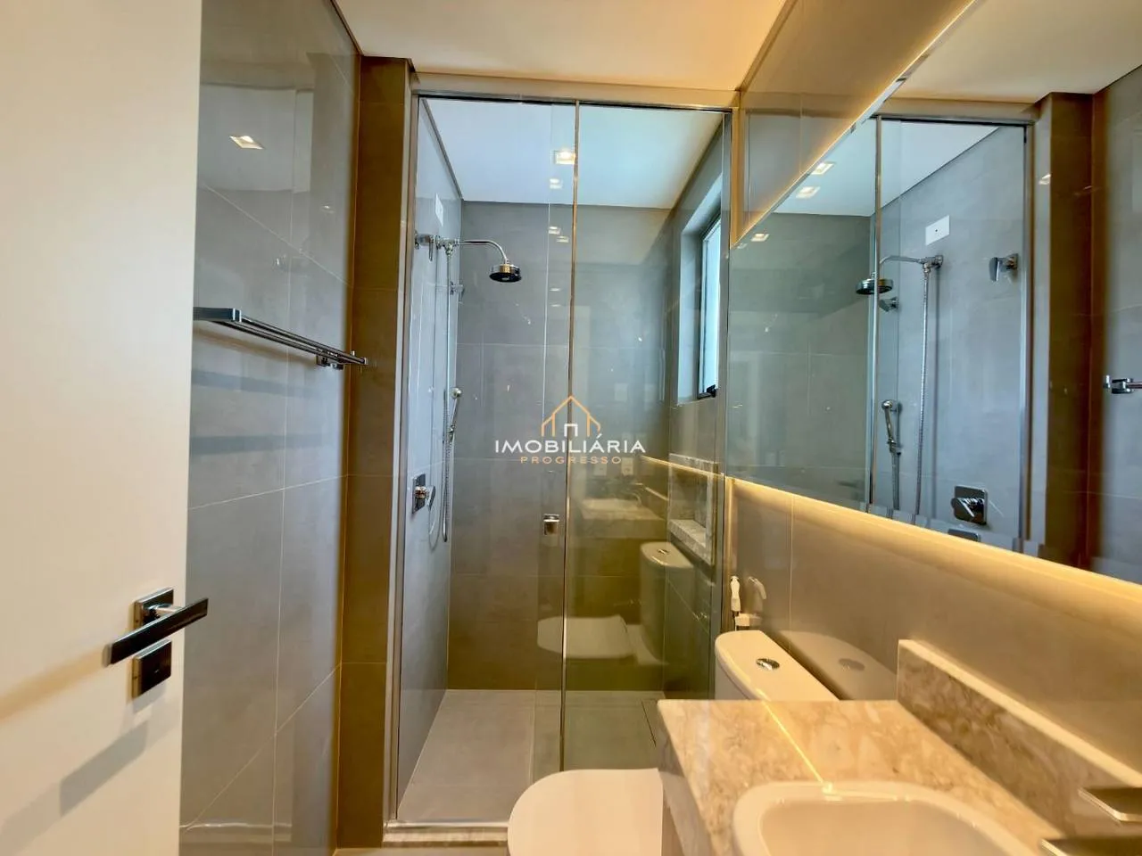 Dishwasher in a 3-bedroom apartment, 153 m² — photo 68