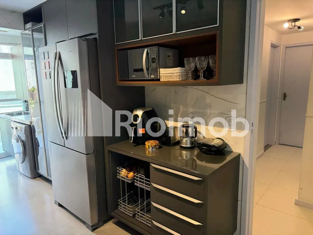 Furnished apartment with 3 bedrooms and balcony — photo 7
