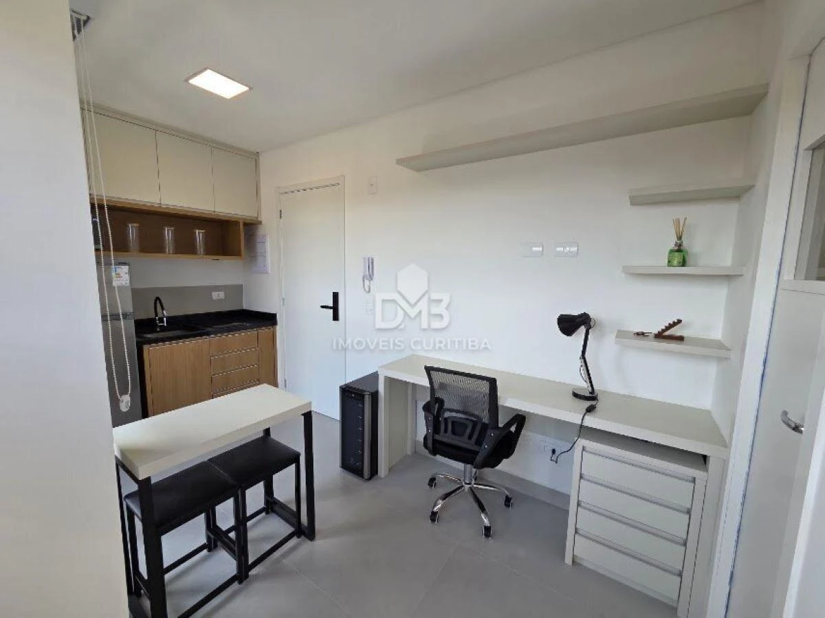 One-bedroom apartment with a home office in Curitiba — photo 12