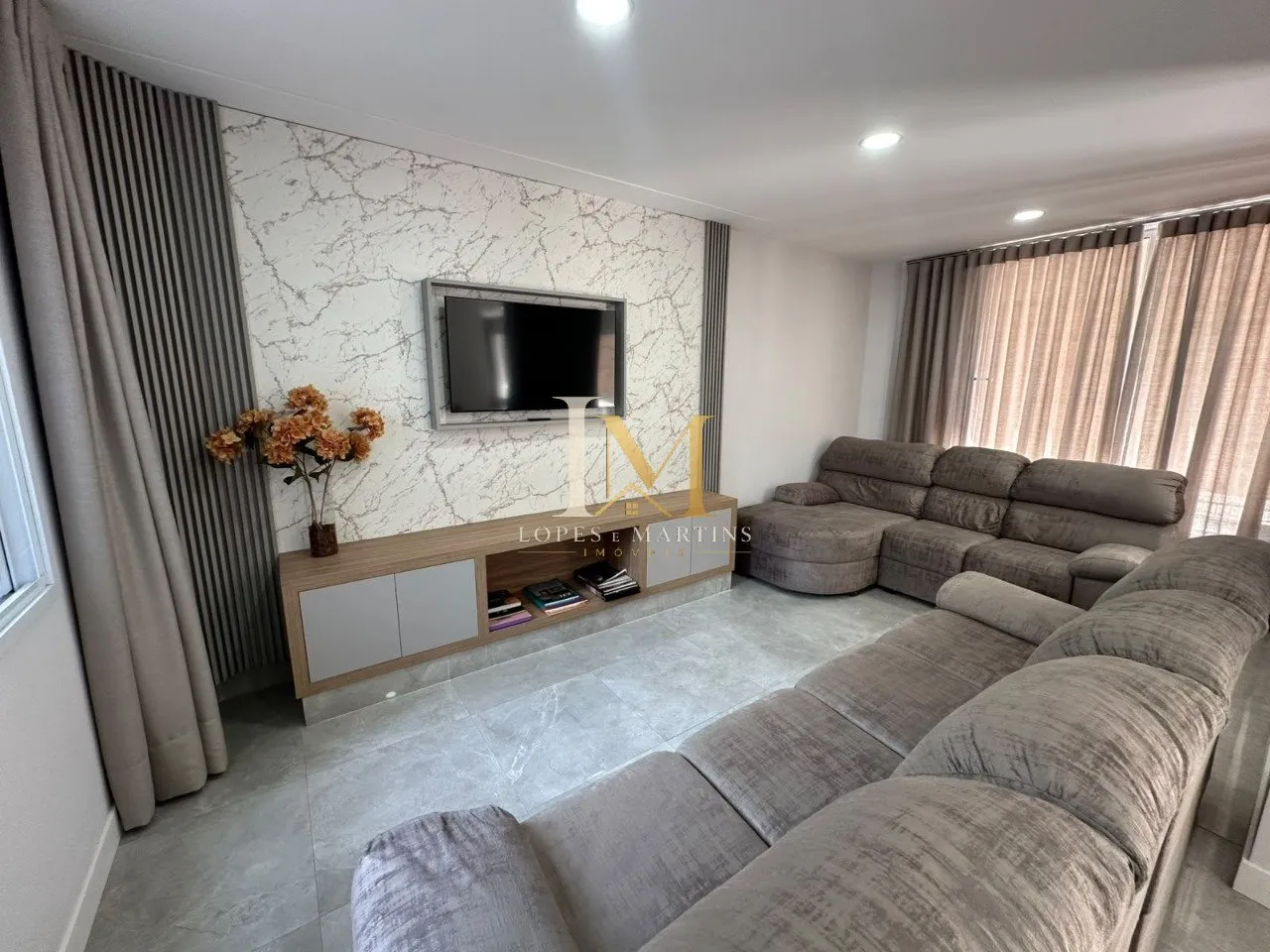 63 m² apartment with a washing machine and a home office — photo 50