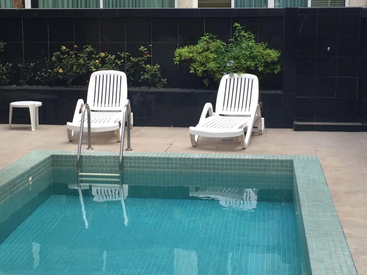 Furnished 86 m² apartment with 2 en-suite bedrooms — photo 26