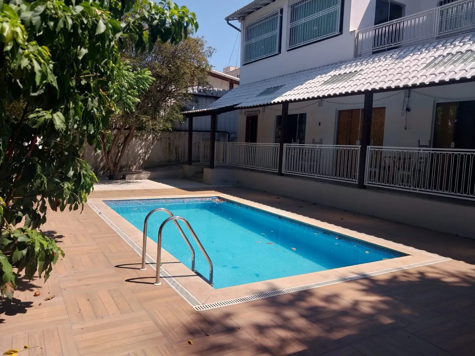 Furnished house with 4 en-suites, 7 baths and 600 m² — photo 16