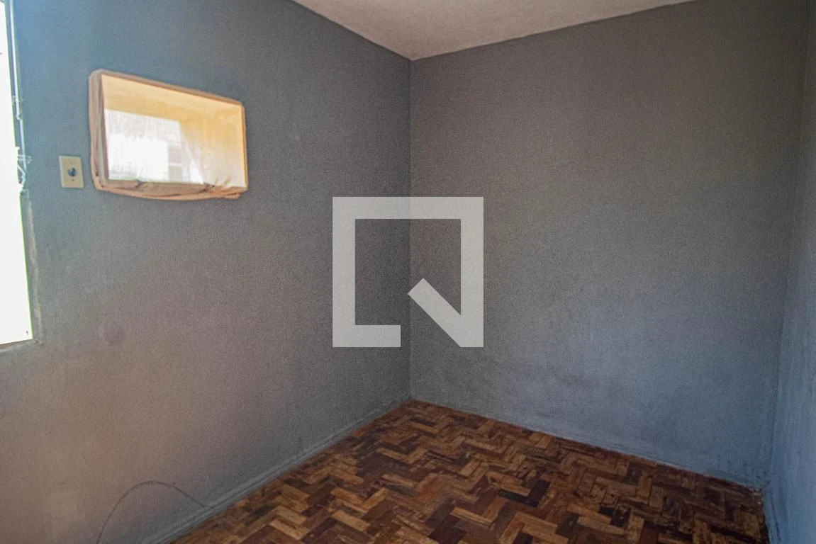 Departamento de 1 dormitorio con piso de madera o laminado — photo 8