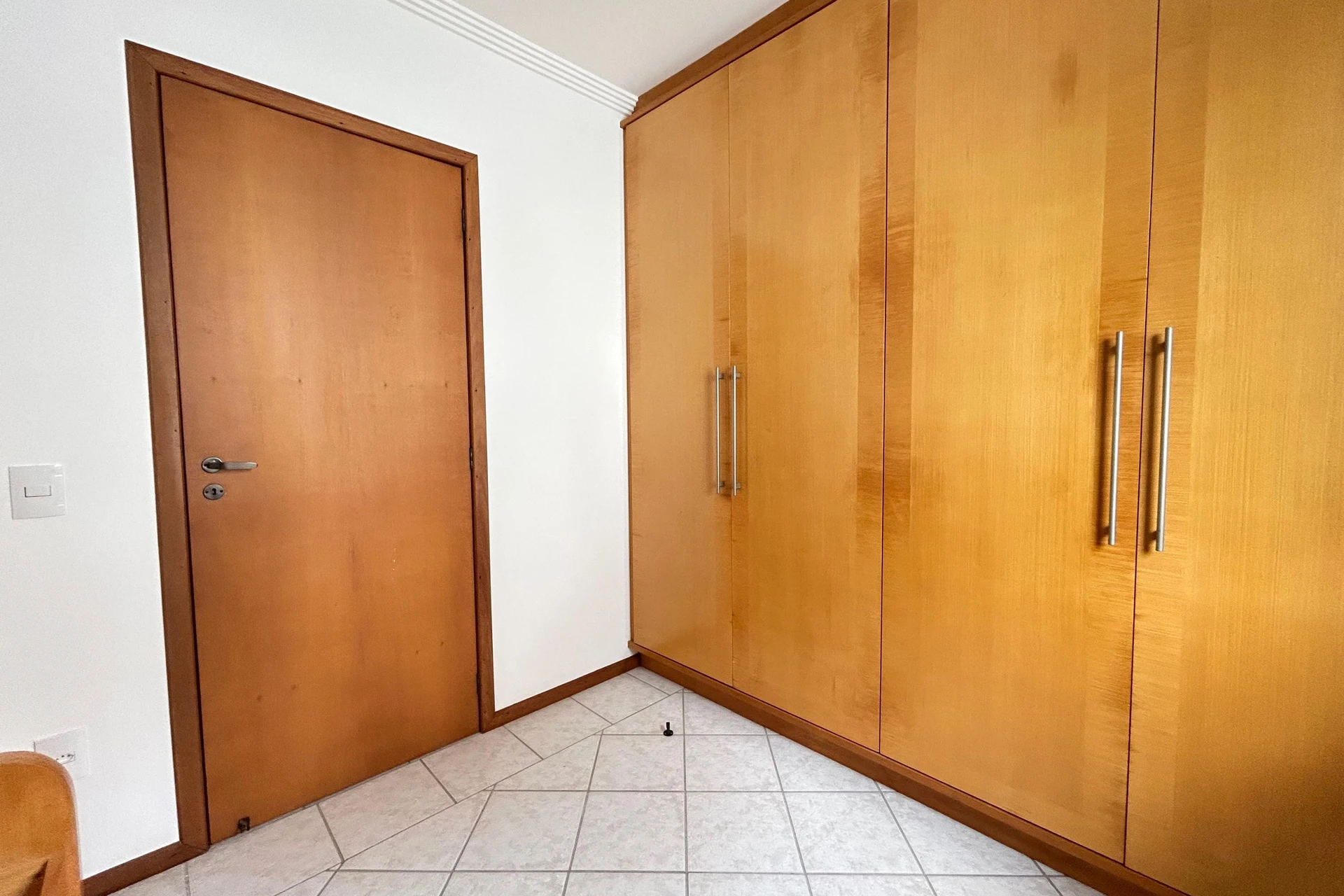 Квартира с 5 спальнями и джакузи, Флорианополис — photo 26