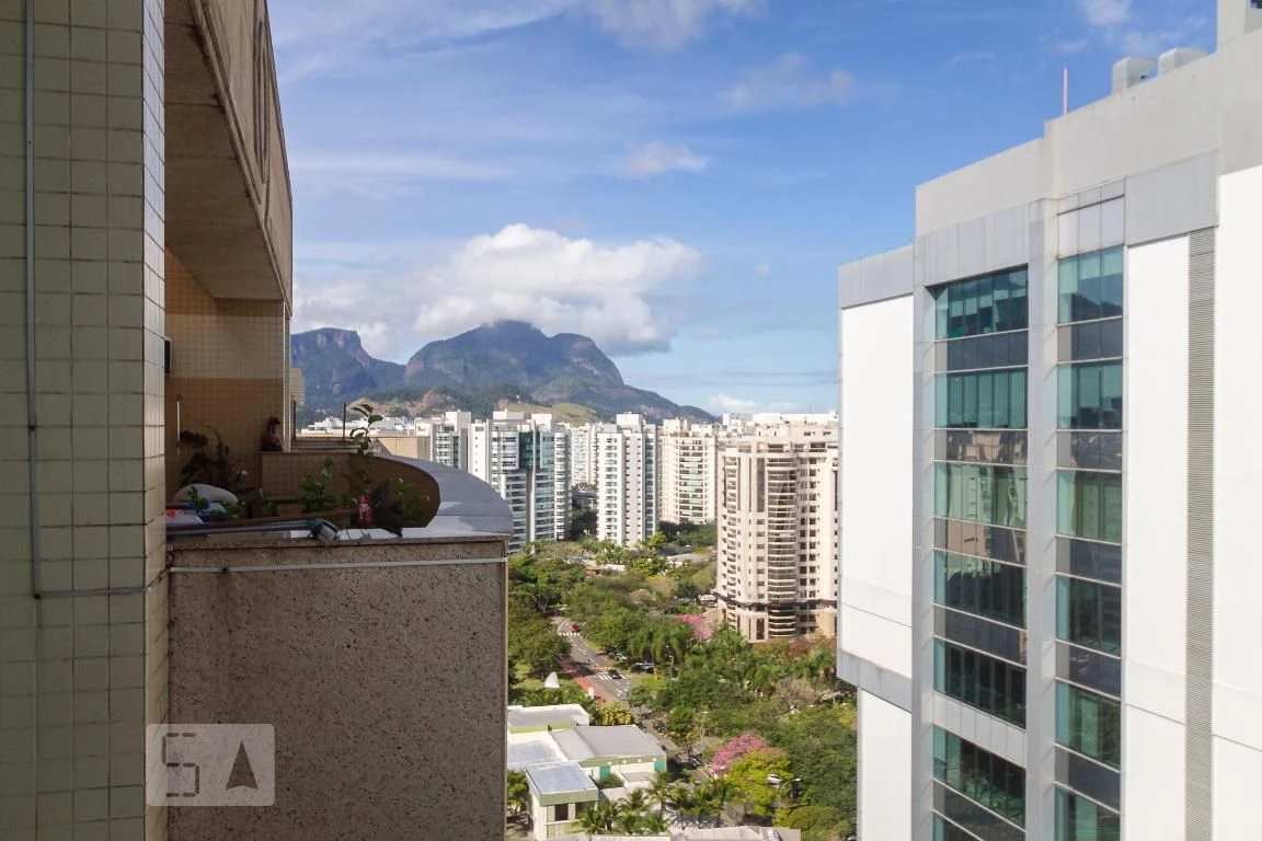 3-bedroom apartment with 2 parking spots and en-suites — photo 8