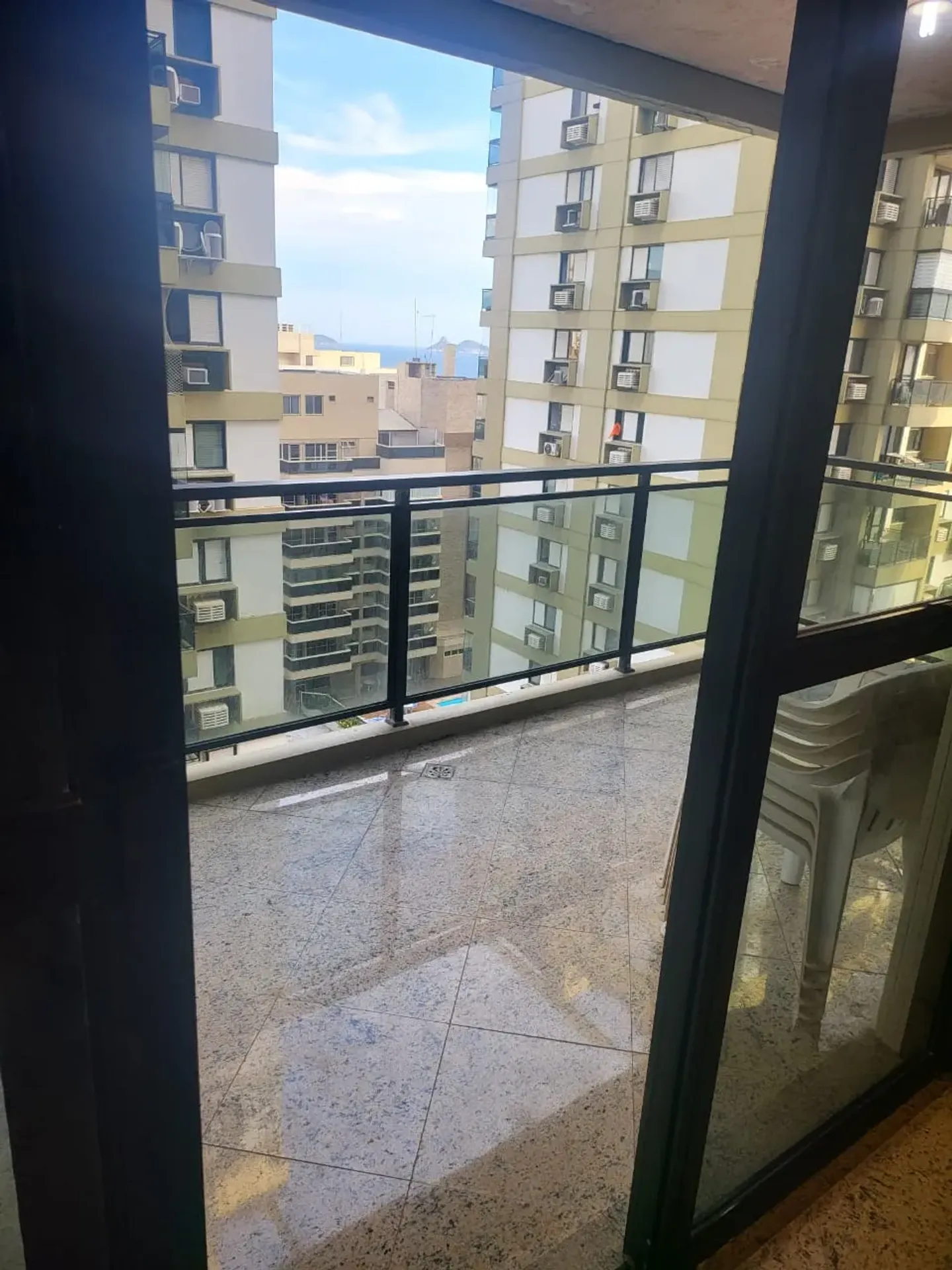 60 m² apartment with a washing machine and a water view — photo 12