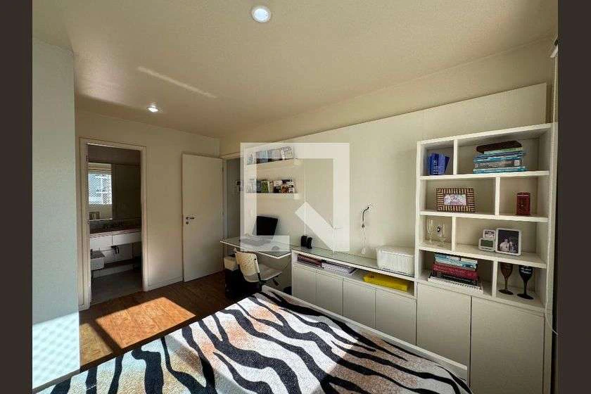 Мебльована квартира з 2 спальнями та балконом 75 м² — photo 17