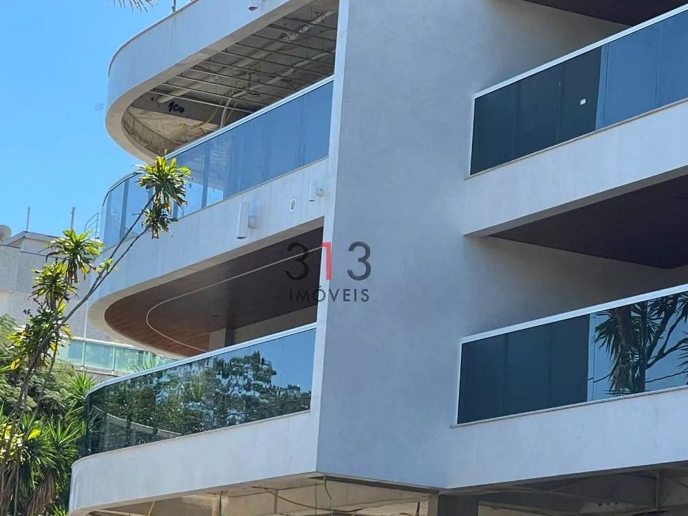Furnished apartment with enclosed balcony and 106 m² — photo 11