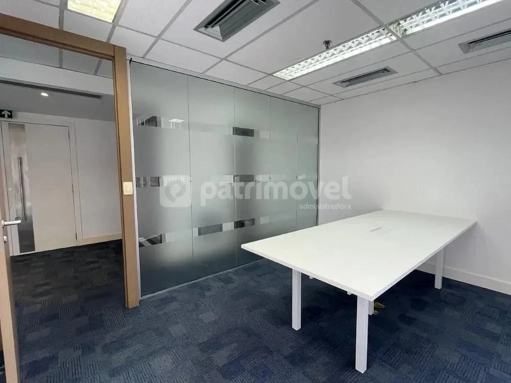 242 m² apartment with 1 bedroom and air conditioning — photo 14