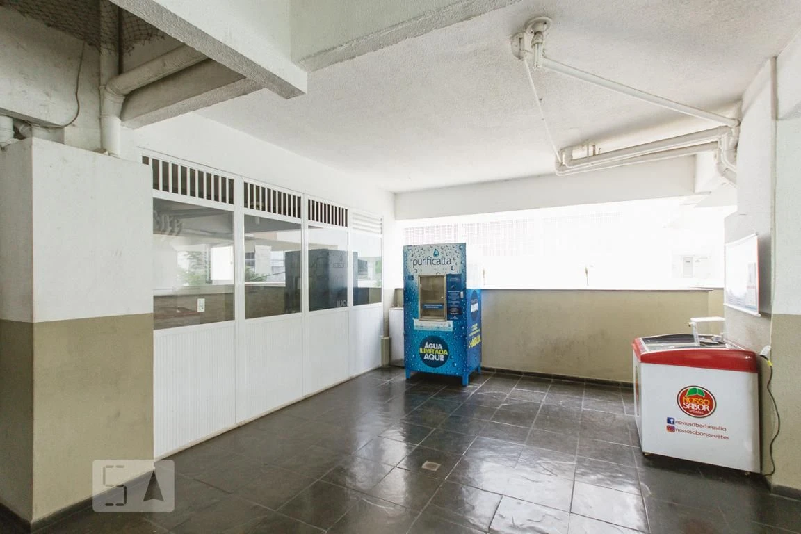 2-bedroom apartment with open-plan kitchen and balcony — photo 41
