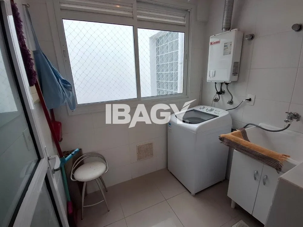 Furnished apartment, 73 m², with a grill on the balcony — photo 32