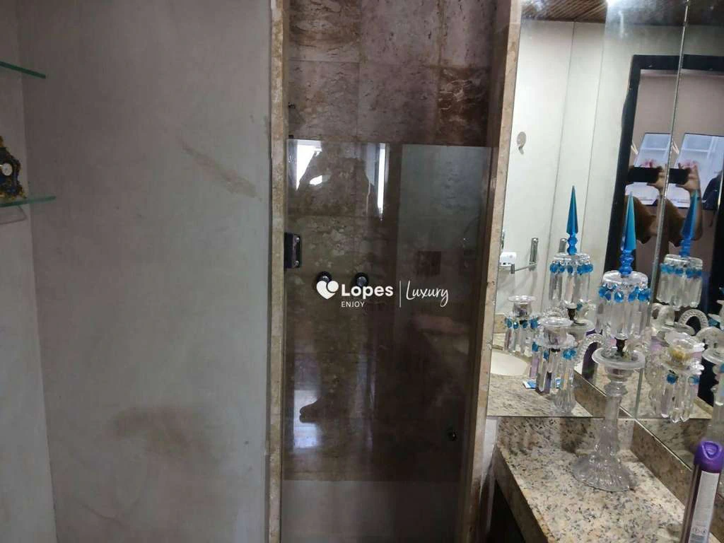 Furnished 127 m² penthouse with 2 en-suite bedrooms — photo 24