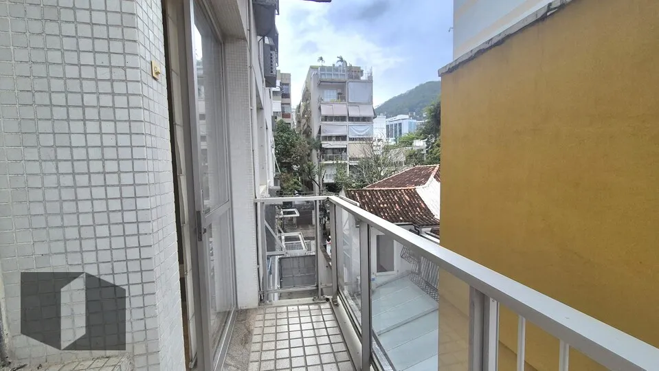 Квартира з 2 спальнями та ванною в спальні, 81 м² — photo 20