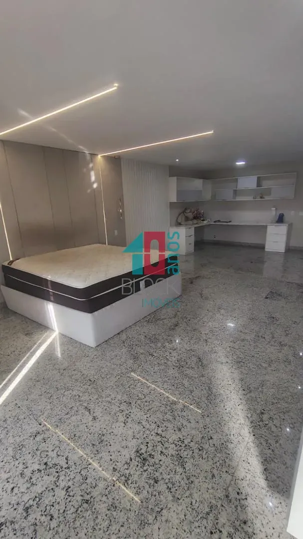 Casa de 480 m² com 5 quartos, 1 suíte e 2 vagas — photo 34