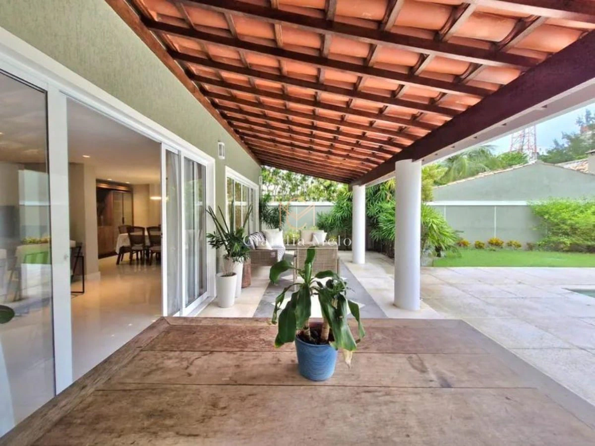 Casa para alugar com 4 quartos e 6 banheiros, 500 m² — photo 18