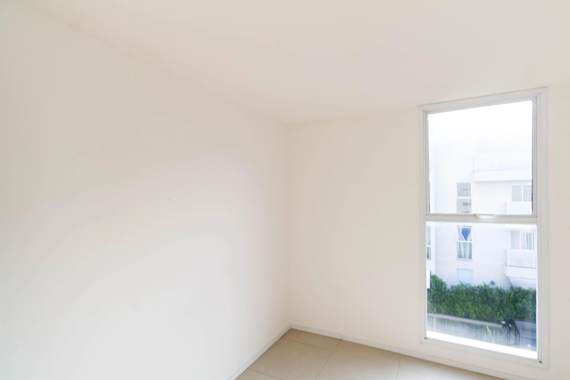 Renting apartment with 4 bedrooms and 3 bathrooms — photo 51