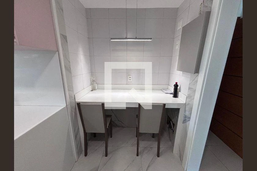 Top-floor apartment with 198 m², 4 bedrooms and 3 parking — photo 44