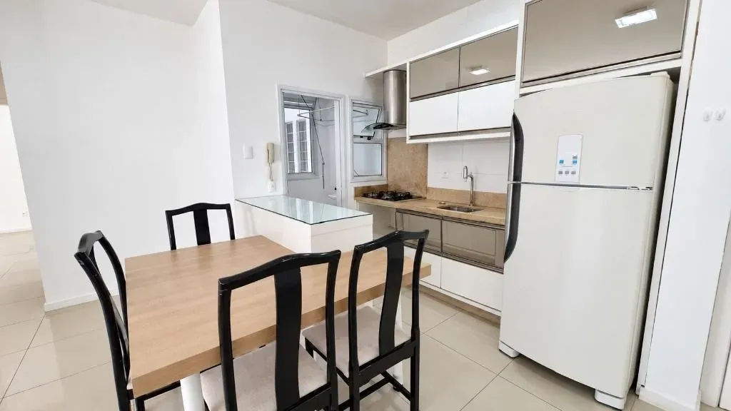 2-bedroom apartment, 1 with its own bathroom, 64 m² — photo 3